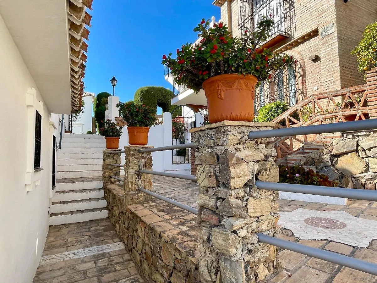 Ferienhaus Semidetached Duplex Home At Puebla Aida, Mijas Golf With Pool, Golf And Sea Views Málaga