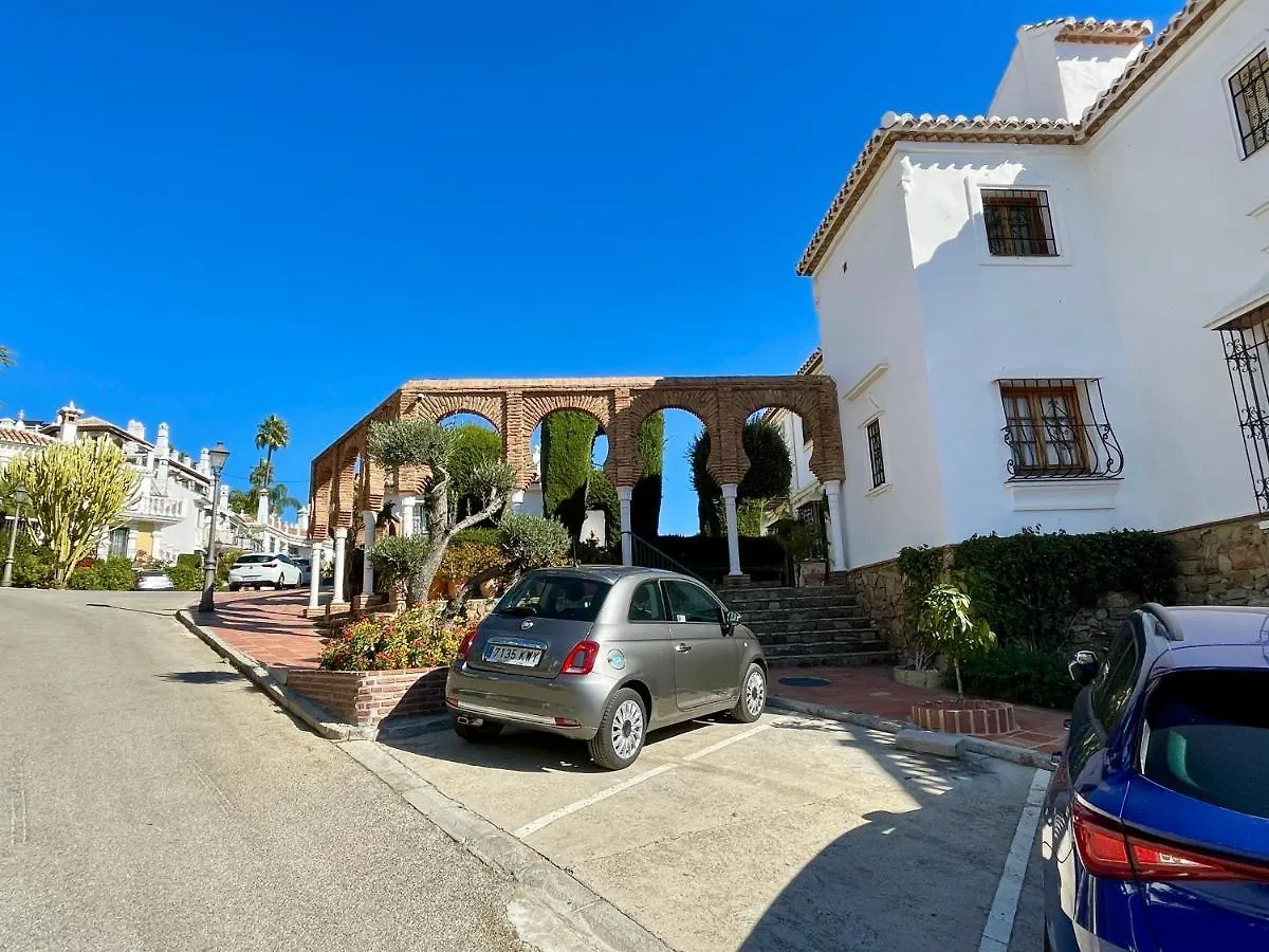 Semidetached Duplex Home At Puebla Aida, Mijas Golf With Pool, Golf And Sea Views Málaga Nyaraló