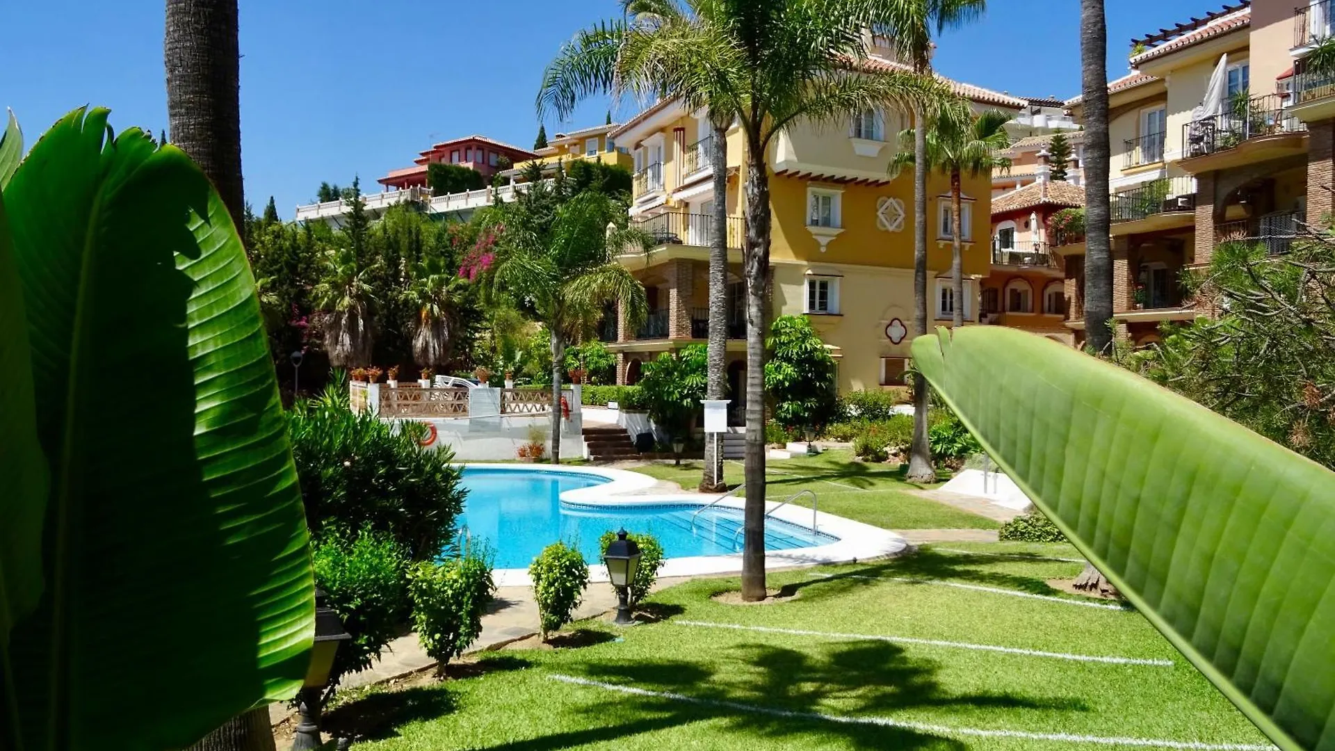 Semidetached Duplex Home At Puebla Aida, Mijas Golf With Pool, Golf And Sea Views Málaga 0*,  Spanyolország